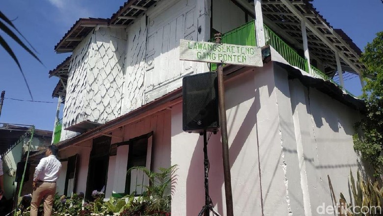 Kampung Lawang Seketeng Surabaya